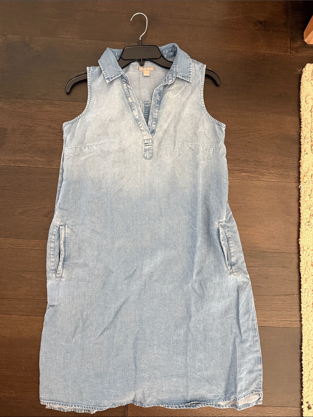 Falls Creek NWT Light Wash Denim Sleeveless Shirt Dress